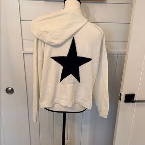 White Sweater Hoodie with navy Star